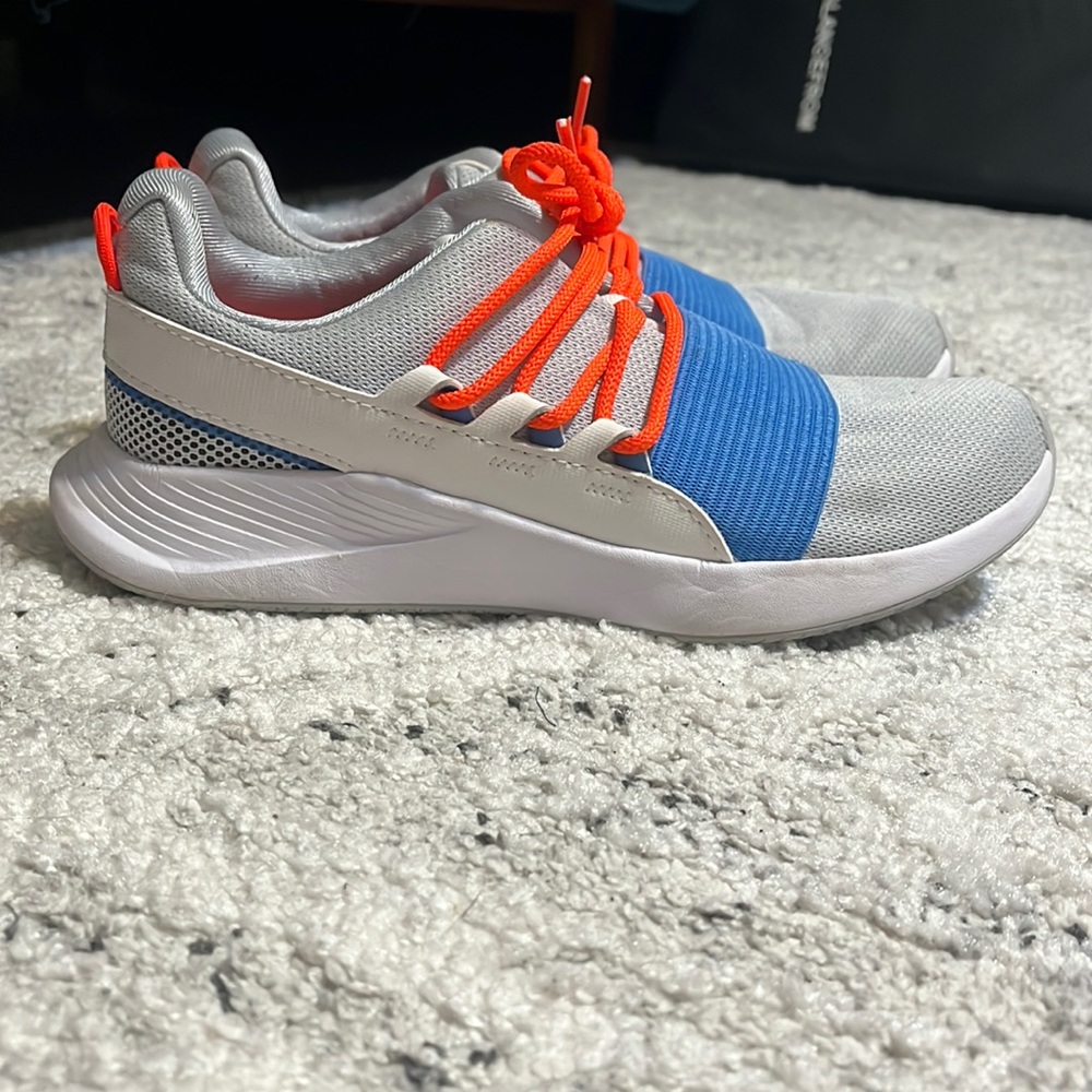 Women's Under Armor Charged Breathe Lace Sportstyle Shoes